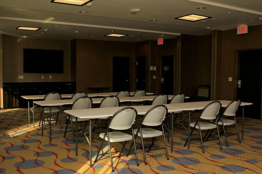 Holiday Inn Express Hotel & Suites Floresville By Ihg Luaran gambar